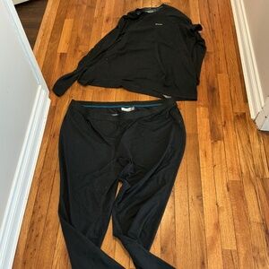 Columbia Omni heat base wear size 3x women’s.. keep toasty
